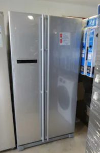Spot Teşhir Samsung RB50RS334WWTR 520 lt No-Frost Buzdolabı FİYATI: 10000 TL 5 Defolu Samsung RSA1NTPE Gardrop Tipi Buzdolabı