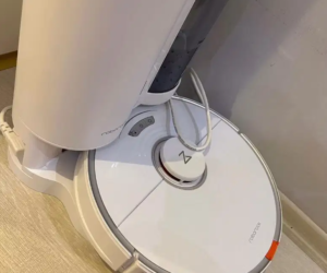 Öğrenci için ucuz elbise dolabı 5 aylık dolap FİYATI: 90 TL 17 ROBOROCK S7+ ROBOT SÜPÜRGE SIFIR GİBİ YENİ