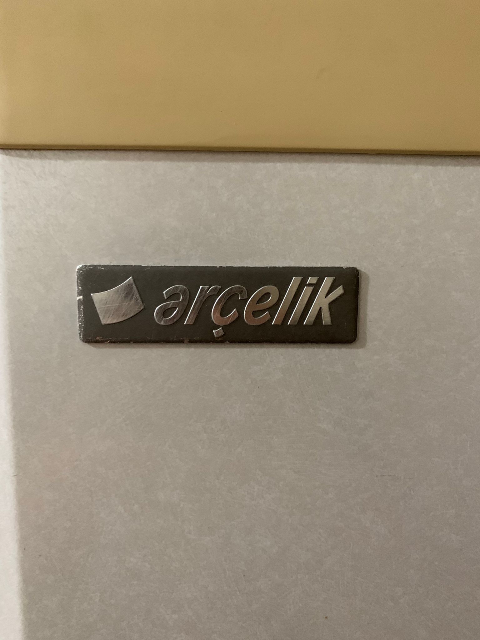 FABRIKADAN DEFOLU BUZDOLABI 1