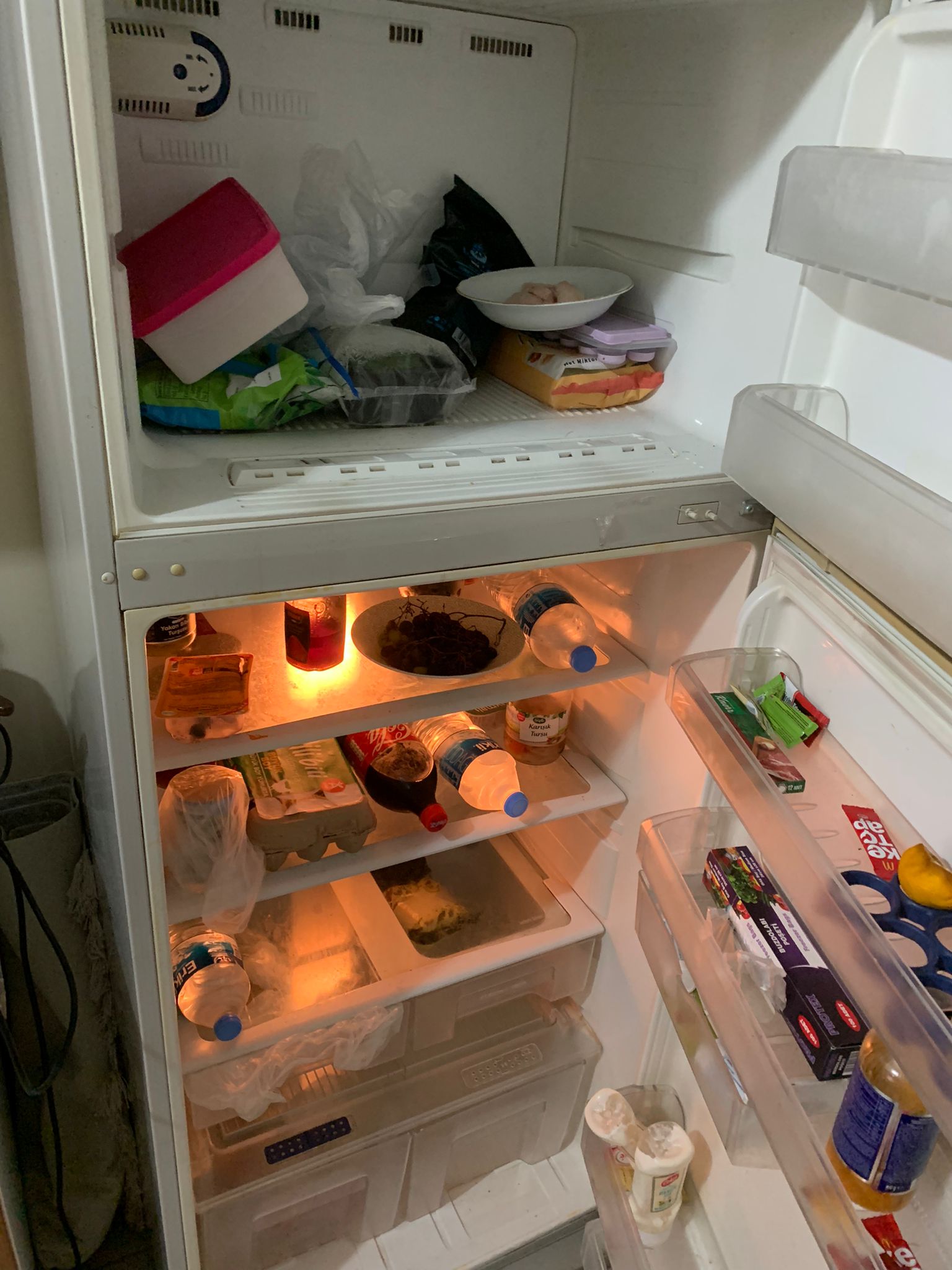 FABRIKADAN DEFOLU BUZDOLABI 4