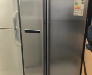 Spot Teşhir Samsung RB50RS334WWTR 520 lt No-Frost Buzdolabı FİYATI: 10000 TL 20 Samsung spot buzdolabı garantili gardırop tipi Diğer ürünler için mağaza
